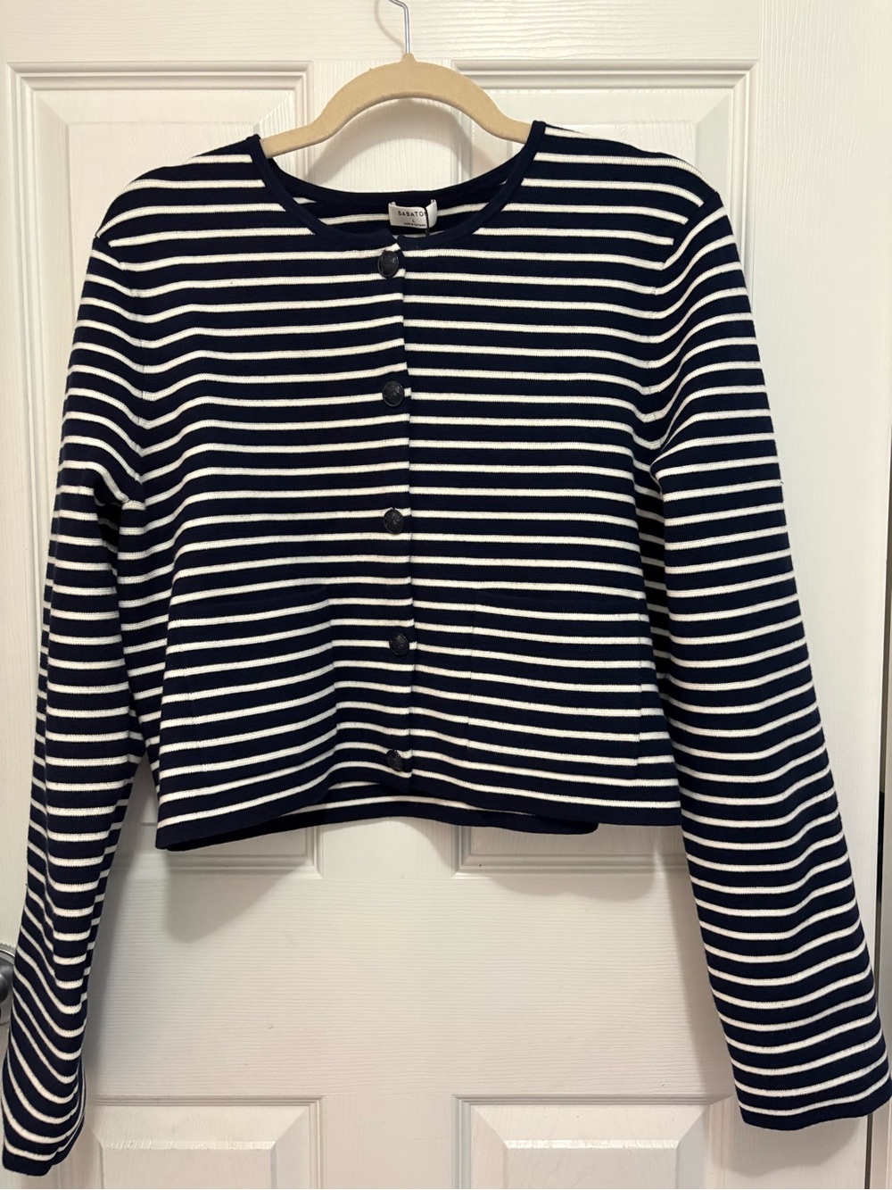 Aritzia Babaton Notable cardigan